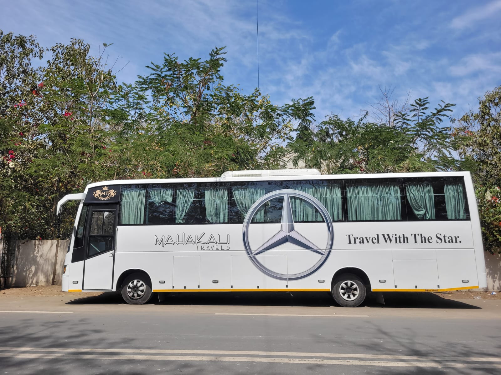 33 seater bus hire in Ahmedabad